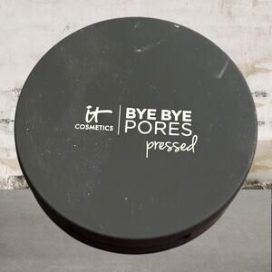 It Cosmetics Bye Bye Pores Pressed Setting Powder Translucent NEW